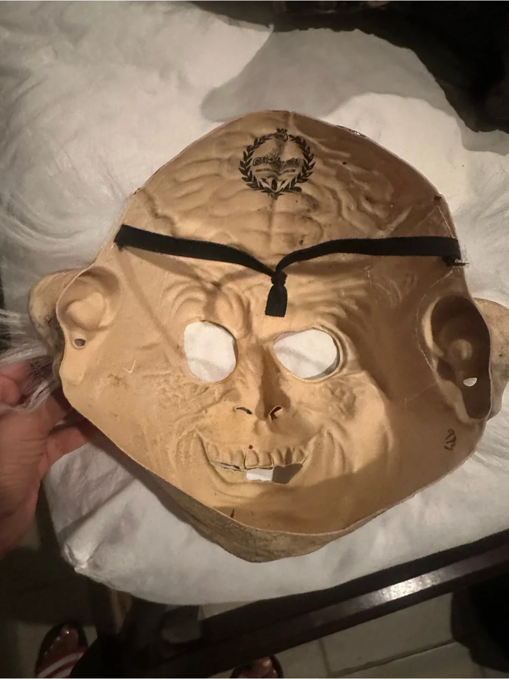 Scary Old Man Halloween Mask in Beige and White - Kids Costume